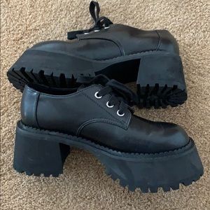 Current Mood/ Dolls Kill Platform lace up shoes